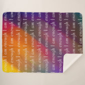 Ich bin genug Regenbogen-Affirmationsmuster-Design Sherpadecke (Vorderseite (Horizontal))