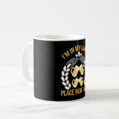 Ich bin gerade an meinem Mohnplatz Kaffeetasse (Vorderseite Links)