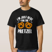 Ich bin gerade hier für den Pretzel Funny Prezel F T-Shirt (Vorderseite)