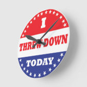 Ich bin heute abgestürzt runde wanduhr (Winkel)