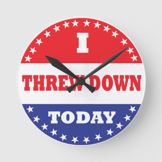 Ich bin heute abgestürzt runde wanduhr (Vorderseite)