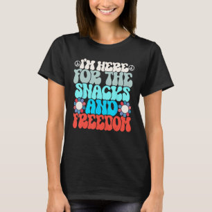 Ich bin hier für die Snacks 4. Juli Women Boys gi T-Shirt