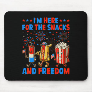 Ich bin hier für die Snacks und Freiheit 4. Juli F Mousepad