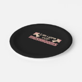 Ich bin hier für Pilze Pappteller (Schrägansicht)