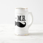 Ich bin ihr Mr. Mustache Grooms Geschenke Bierglas (VorderseiteRechts)