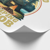 Ich bin im Camping im Ruhestand Geschenkpapier (Ecke)