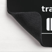 Ich bin im Transit Travel Suitcase dunkler Monoton Mousepad (Ecke)