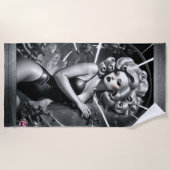 Ich bin in Maschinenbau von Xzendor7 tätig Strandtuch (Vorderseite)