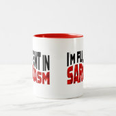 Ich bin in Sarcasm fließend Zweifarbige Tasse (Mittel)