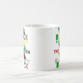 Ich bin jeden Monat schwarz, das hier ist schwarz Kaffeetasse (Mittel)