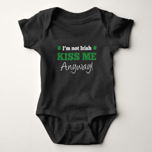 Ich bin kein Irin, der mich überhaupt küsst Baby Strampler