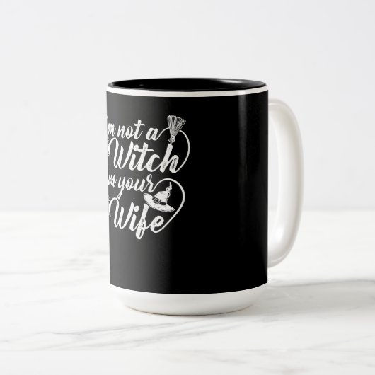 Ich bin keine Hexe im Ehefrau Funny Geschenk Zweifarbige Tasse (VorderseiteRechts)