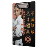 Ich bin Kyokushin - Unzerbrechlich, Unaufhaltsam, Klemmbrett (Links)