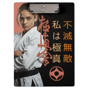 Ich bin Kyokushin - Unzerbrechlich, Unaufhaltsam, Klemmbrett