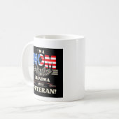 Ich bin Mama, Oma und Veteran Kaffeetasse (Vorderseite Links)