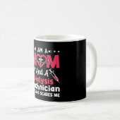 Ich bin Mama und Dialysetechniker und Nephrologie Kaffeetasse (VorderseiteRechts)
