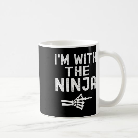 Ich bin mit dem Ninja Funny Skeleton Halloween Mat Kaffeetasse (Rechts)