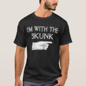 Ich bin mit dem Skunk Funny Couple Halloween-Kostü T-Shirt (Vorderseite)