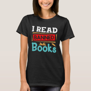Ich bin mit den verbotenen Büchern. Ich lese verbo T-Shirt