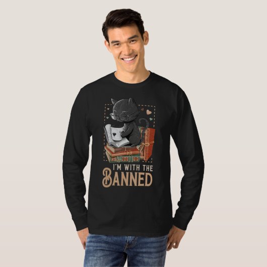 Ich bin mit The Banned Read Banned Books Lover Boo T-Shirt (Vorne ganz)
