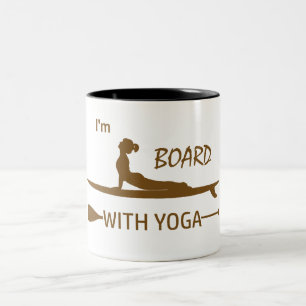 Ich bin mit Yoga an Bord Zweifarbige Tasse