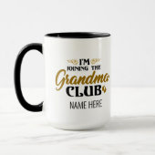 Ich bin Mitglied der Oma Club Baby Reveal Customiz Tasse (Links)
