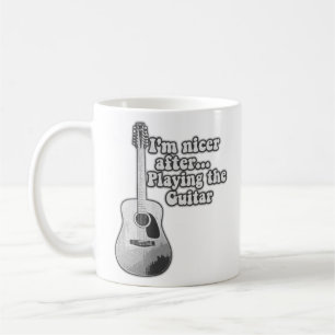 Ich bin netter, nachdem ich Gitarre gespielt habe. Kaffeetasse
