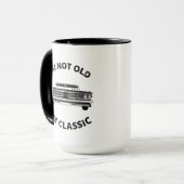 Ich bin nicht alt, ich bin eine klassische Tasse (Vorderseite Links)