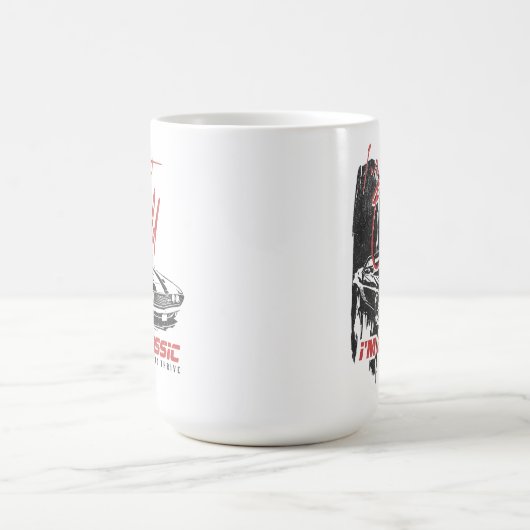 Ich bin nicht alt, ich bin klassisch lustig Auto G Kaffeetasse (Mittel)