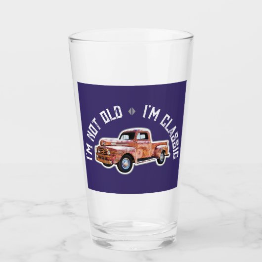 Ich bin nicht alt, ich bin klassischer LKW-Grafik Glas (Vorderseite)