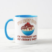 Ich bin nicht fett! Ich bin mit dem Baby der Tasse (Links)