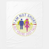 Ich bin nicht kurz, aber du bist einfach groß fleecedecke (Vorderseite)