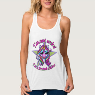 Ich bin nicht seltsam, ich bin ein limitiertes Uni Tank Top