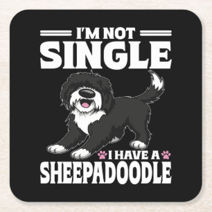 Ich bin nicht Single, ich habe einen Sheepadoodle- Rechteckiger Pappuntersetzer