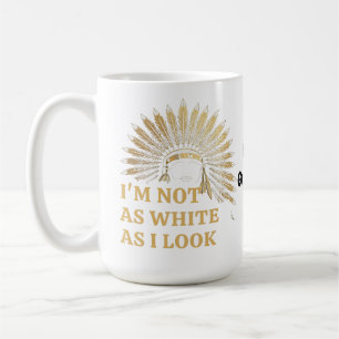 Ich bin nicht so weiß, wie ich aussehe. Feiert eur Kaffeetasse
