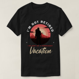 Ich bin nur auf einem Dauerurlaub, sonnige Pension T-Shirt
