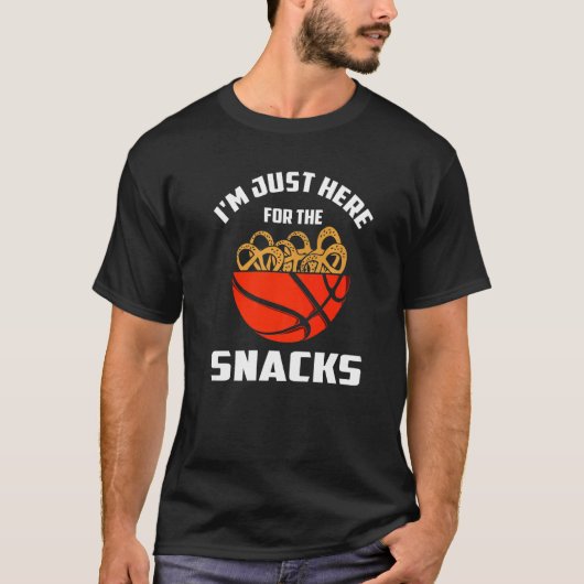 Ich bin nur hier für die Snacks Fantasy Basketball T-Shirt (Vorderseite)