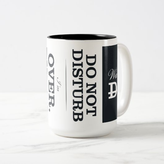 Ich bin Overthinking Zweifarbige Tasse (VorderseiteRechts)