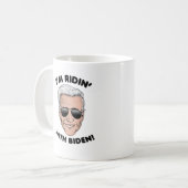 Ich bin Ridin' mit Biden Kaffeetasse (Vorderseite Links)