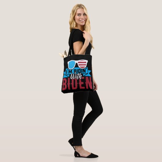 Ich bin Ridin mit Biden Tasche (Am Model)