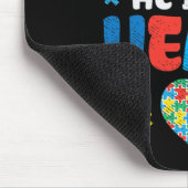 Ich bin seine Stimme, er ist mein Herz Autismus Be Mousepad (Ecke)