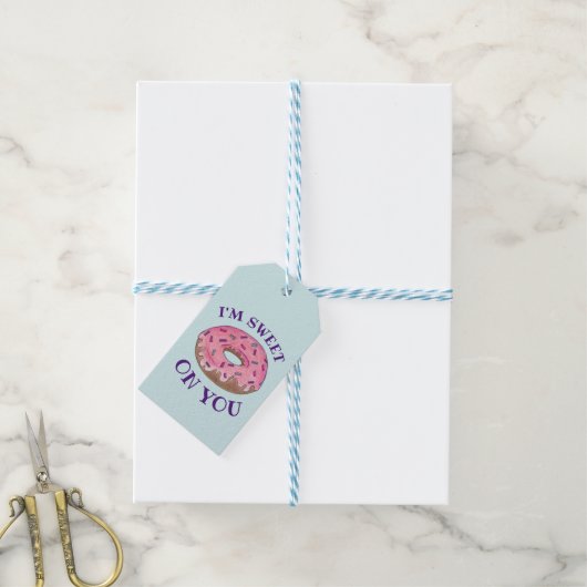 Ich bin süß auf dir pink Donut Doughnut Feinschmec Geschenkanhänger (Mit Garn)
