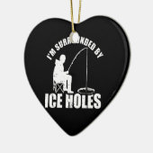 Ich bin umgeben von Eisholesfischen Keramik Ornament (Links)