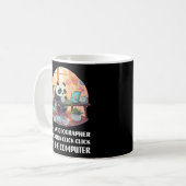 Ich bin Videographin und klicke auf die C Kaffeetasse (Vorderseite Links)