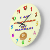 Ich bin von Bagels angetrieben Große Wanduhr (Winkel)