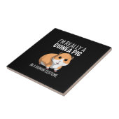 Ich bin wirklich eine Guinea, die in einem menschl Fliese (Seite)