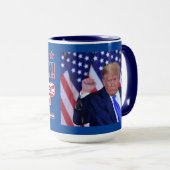 Ich bin zurück zu Trump 2024 Tasse (VorderseiteRechts)