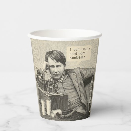 Ich brauche definitiv mehr Bandbreite Pappbecher (Vorderseite)