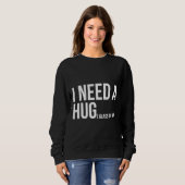 Ich brauche ein riesiges Glas Wein 35 Sweatshirt (Vorne ganz)