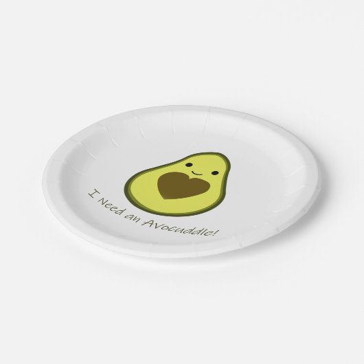 Ich brauche einen Avocuddle Niedlich Kawaii Avocad Pappteller (Schrägansicht)